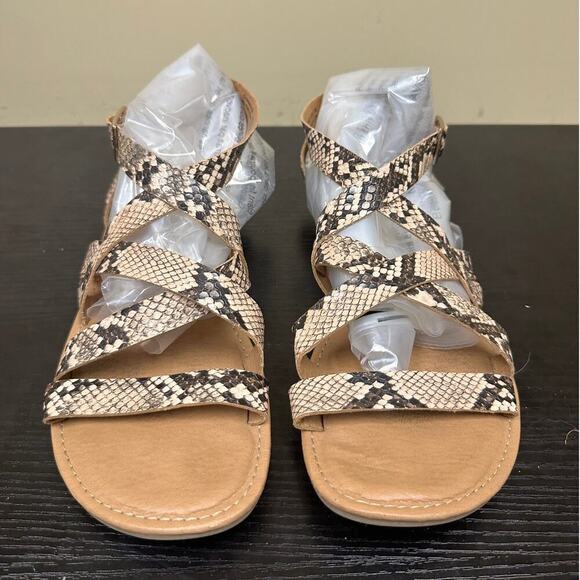 Women Size 8 Tan Black Brown Vacation Boho Snakeskin Greeway Strappy Flat Sandal - Picture 4 of 12